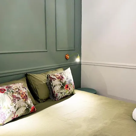 Raffy In 게스트하우스